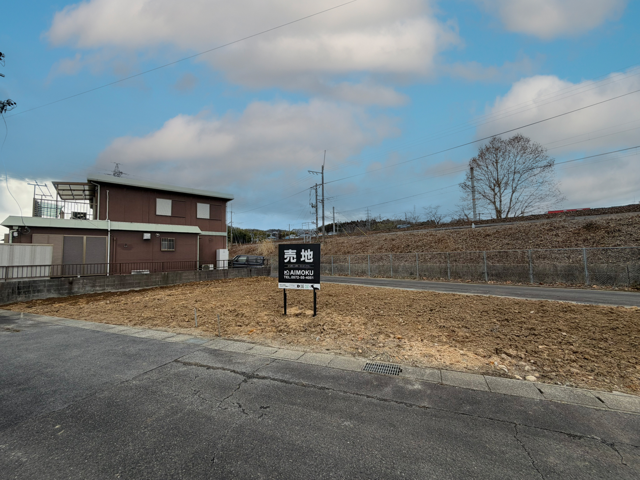 土岐市泉日之出町 1区画